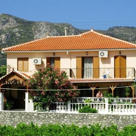 סאמוס Angela Apartments מראה חיצוני תמונה