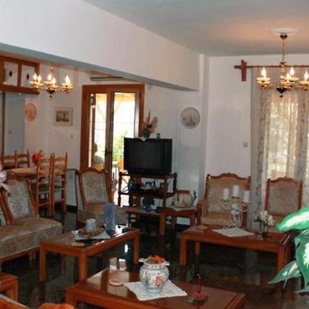 סאמוס Angela Apartments מראה חיצוני תמונה